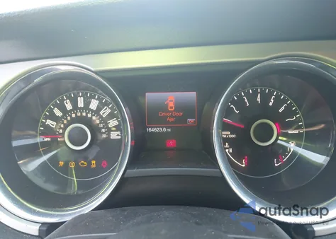 2014 Ford Mustang V6 Premium from USA, damaged, VIN 1ZVBP8AM6E5209691